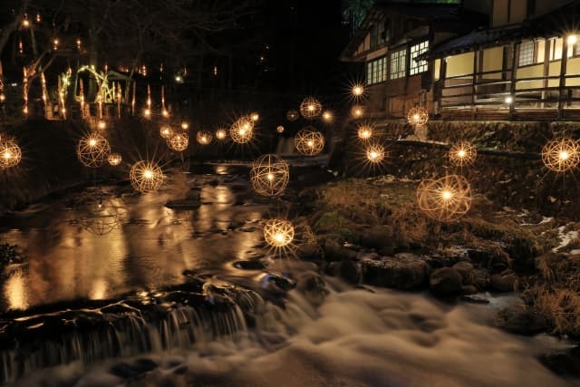 Complete Guide to Kurokawa Onsen (Access, Baths & Travel Tips)